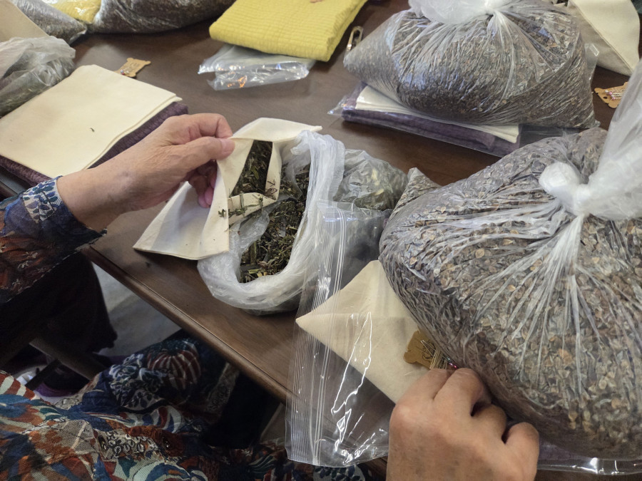 6baa552a8fb9f98dd3b627a24cd982c7_1759392